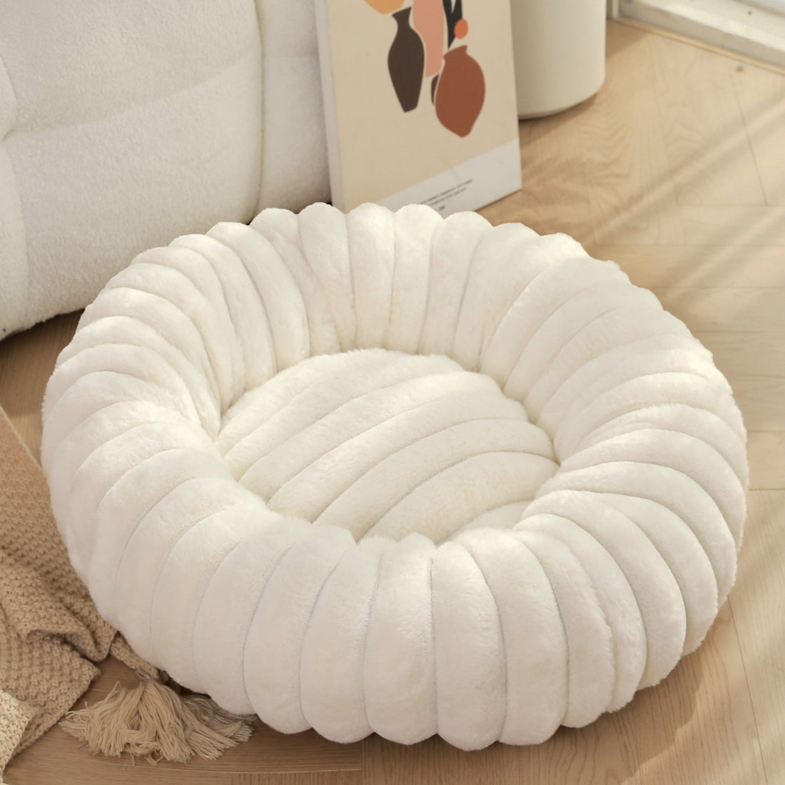Pet Plush Round Winter Warm Nest Bed Kennel